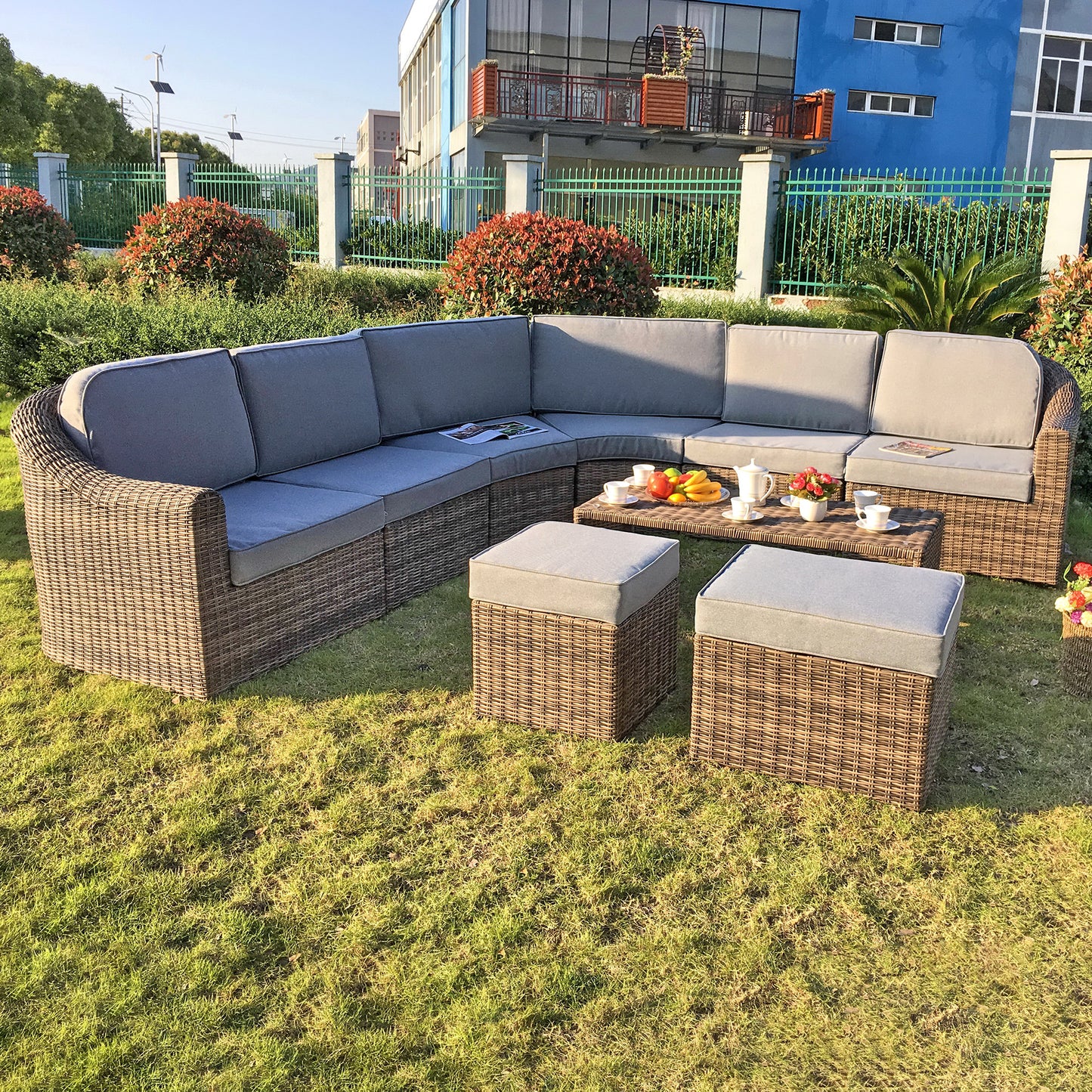 Brown Wicker Curved Outdoor Sectional Set with Ottomans & Coffee Table – Stylish Patio Conversation Furniture